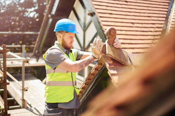Quick and Trustworthy Emergency Roof Repair Services in Mediapolis, IA